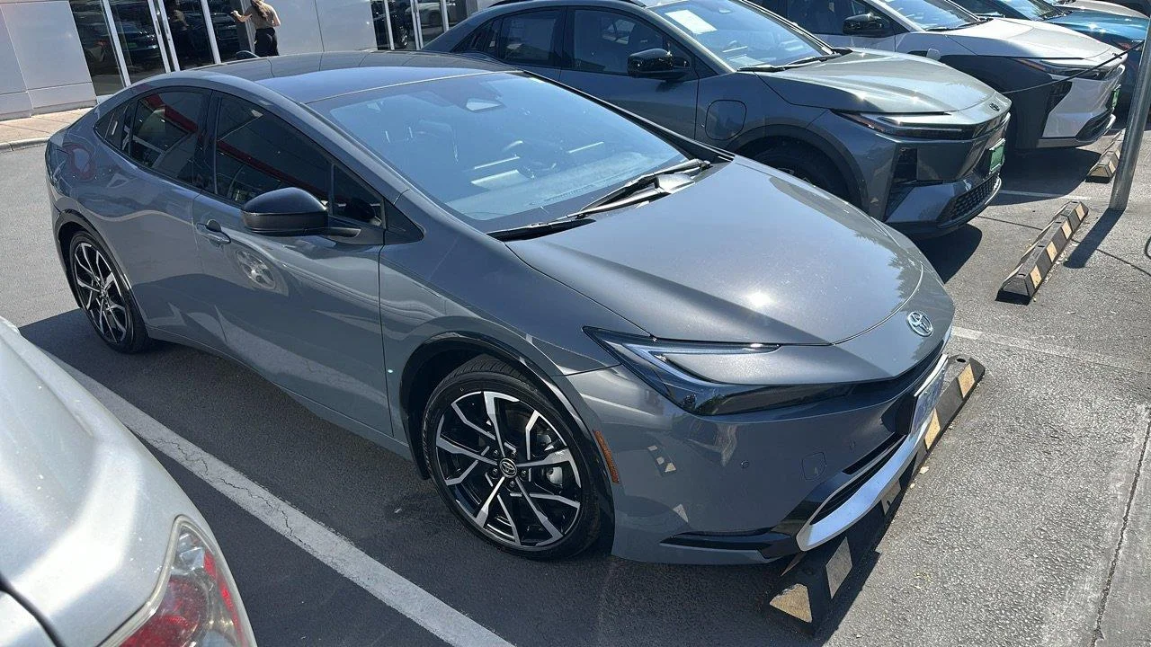 Used 2024 Guardian Gray Toyota XSE image 3