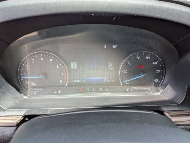 Used 2022 White Ford Limited image 29