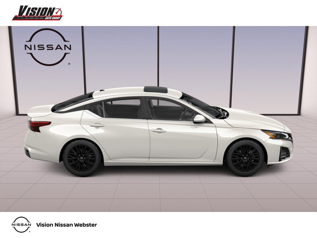 New 2026 White Nissan 2.5 SV image 4