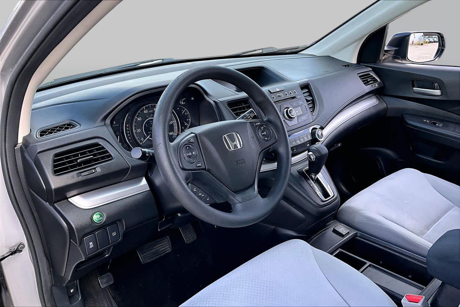 Used 2015 Alabaster Silver Metallic Honda LX image 18