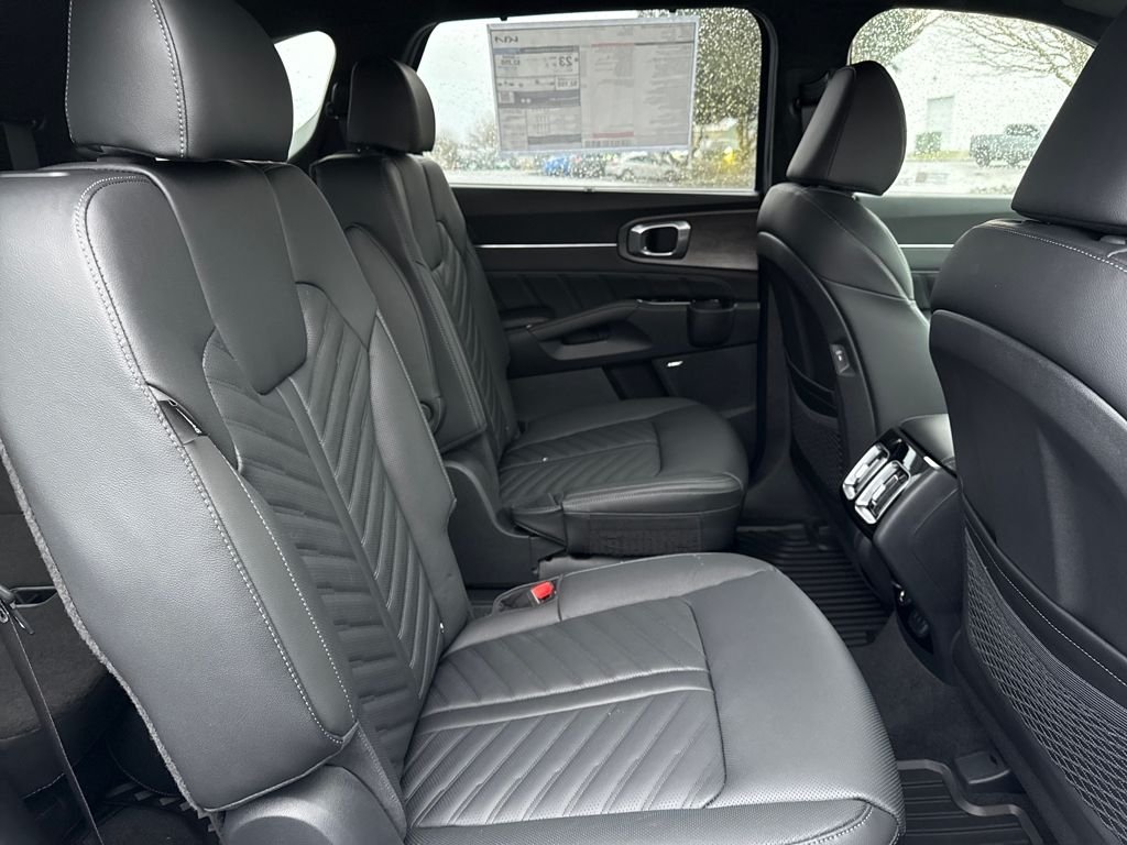 2026 Kia Sorento X-Line SX Prestige - Photo 11