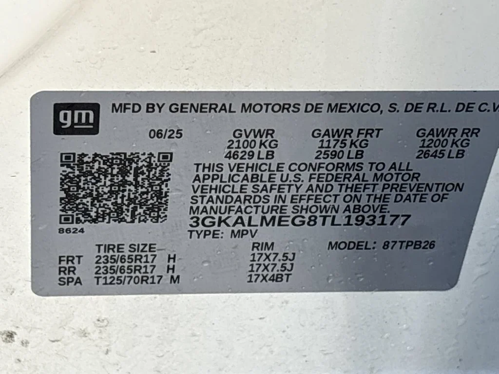Used 2026 Summit White GMC Elevation image 15