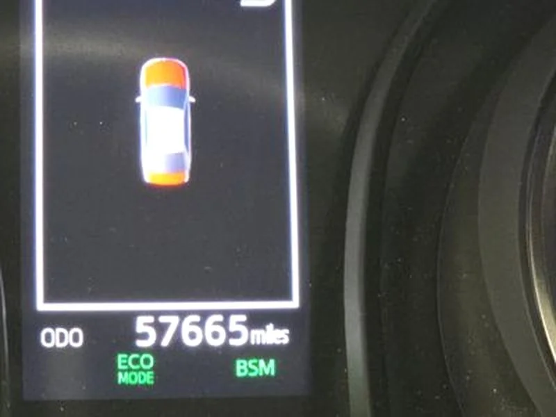 Used 2023 Silver Toyota SE image 12