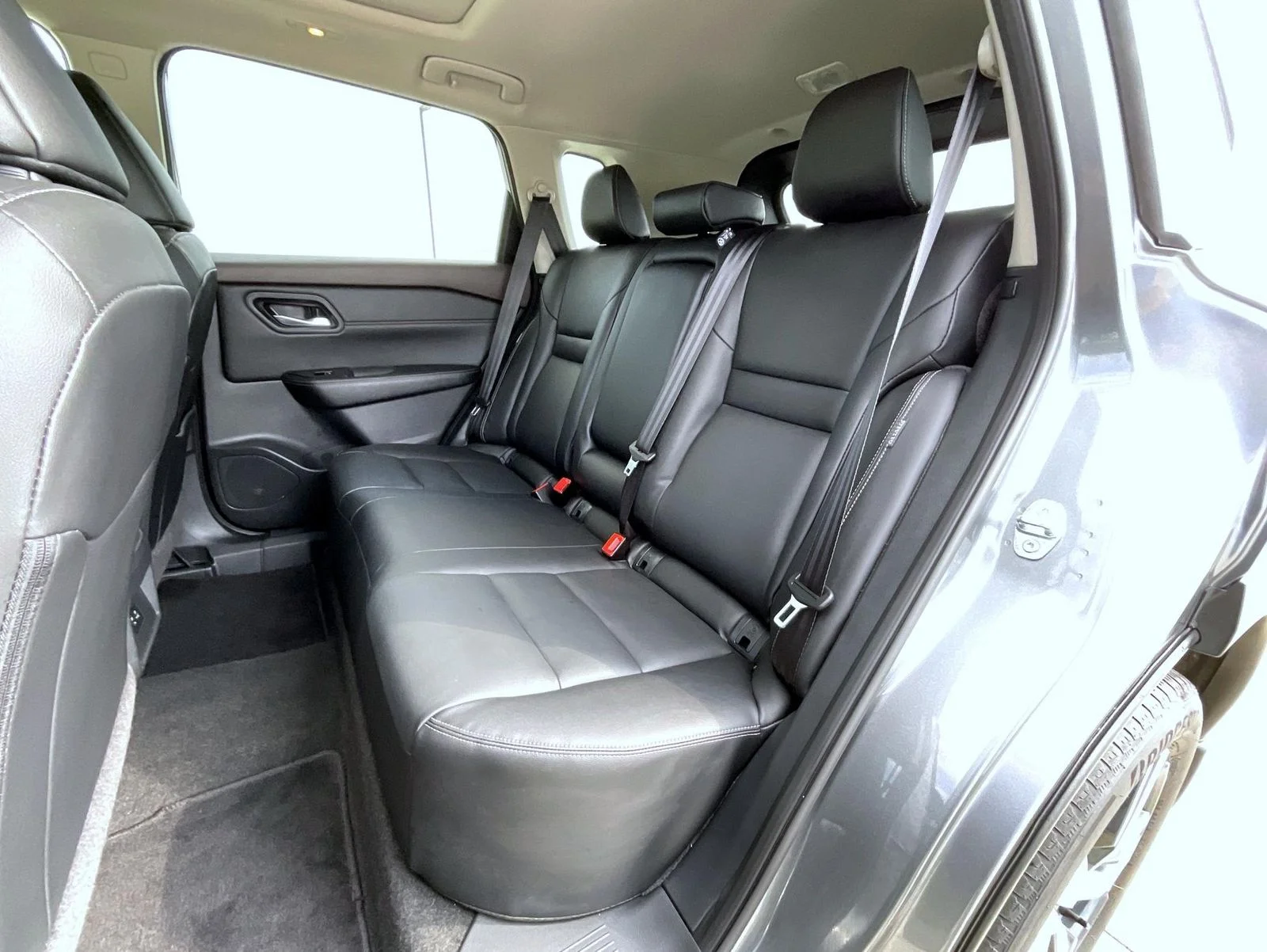 Used 2023 Gray Nissan SL image 20