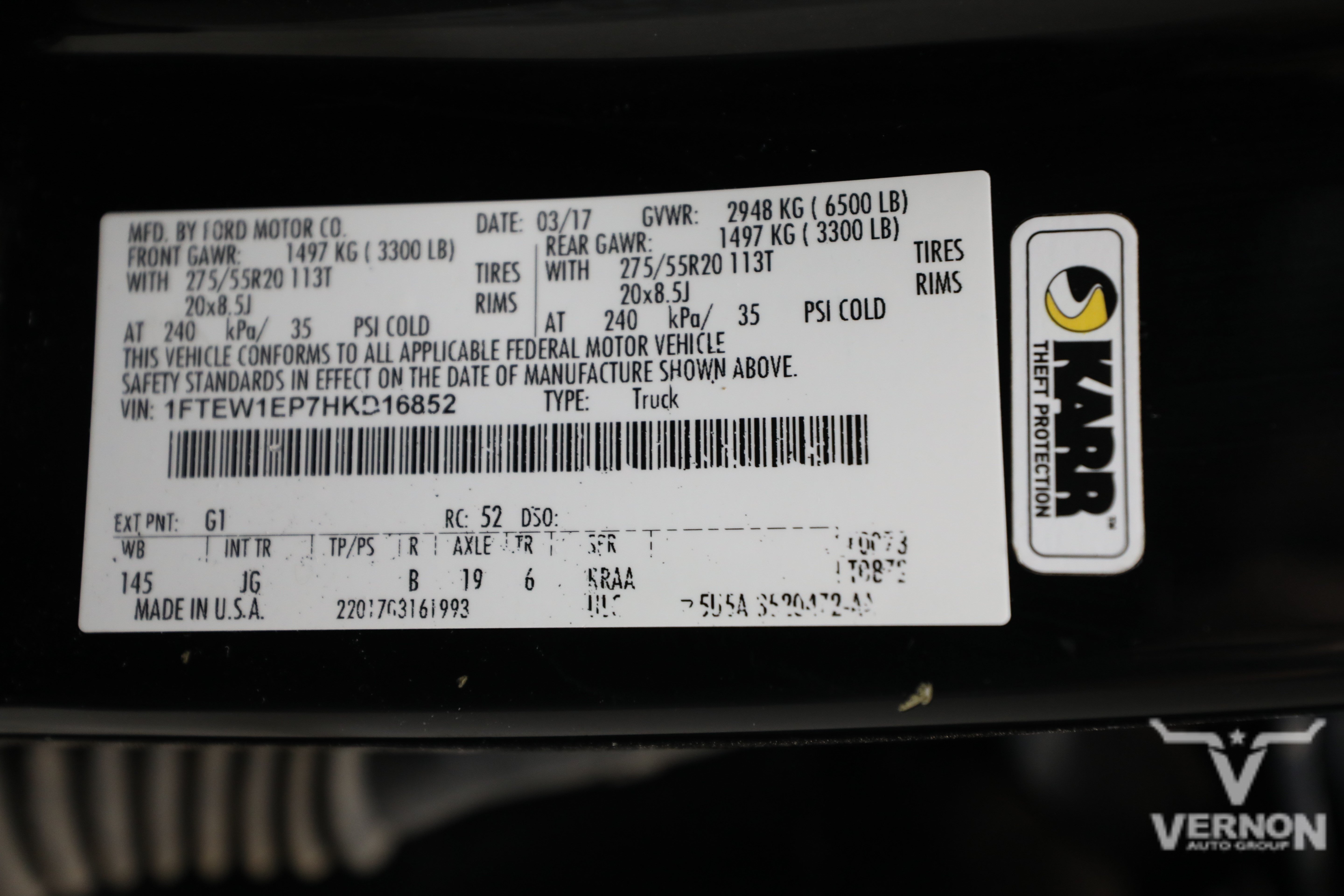 Used 2017 Shadow Black Ford Y image 34