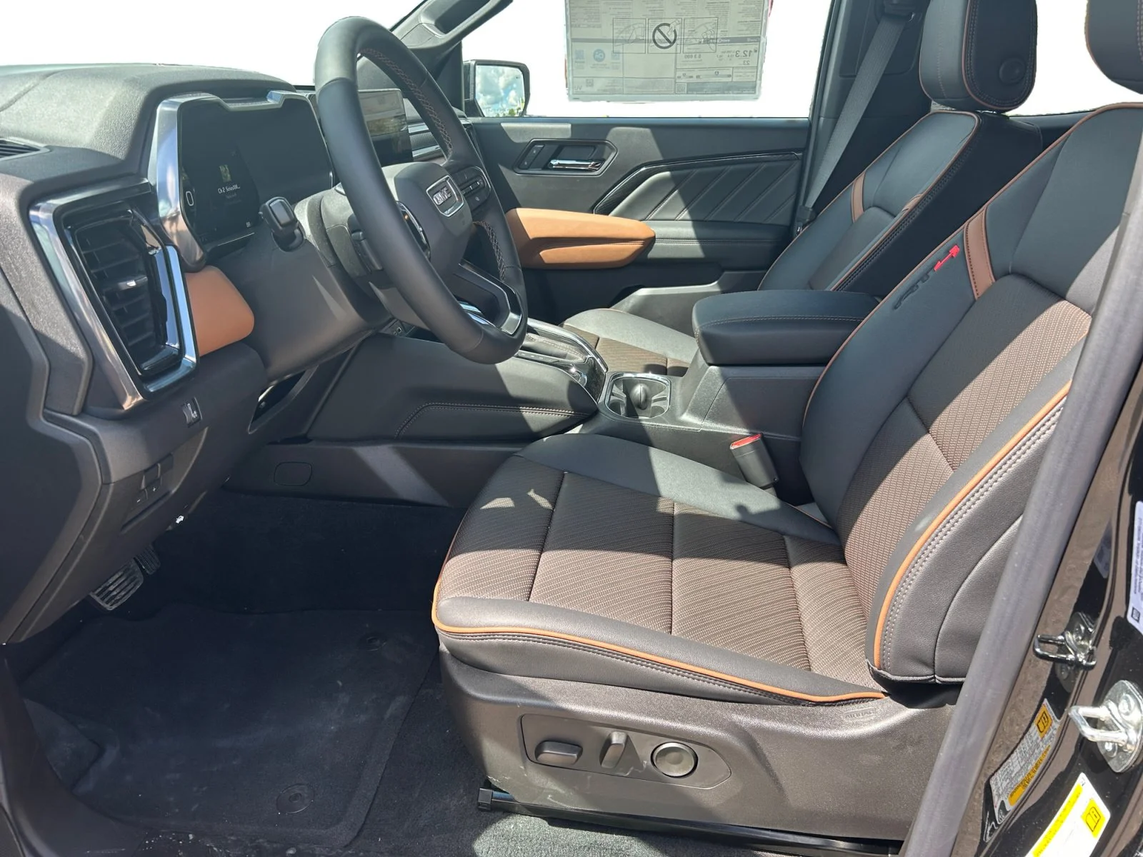 New 2026 Onyx Black GMC AT4 image 14