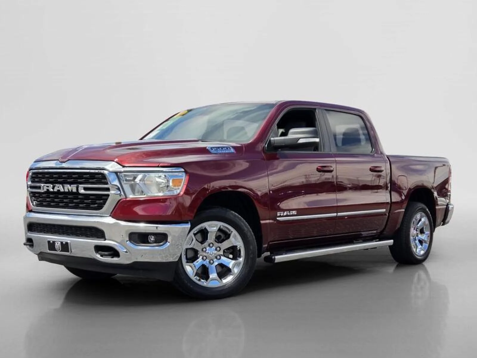 2022 RAM 1500 Big Horn/Lone Star 4x4 Crew Cab 5'7's photo