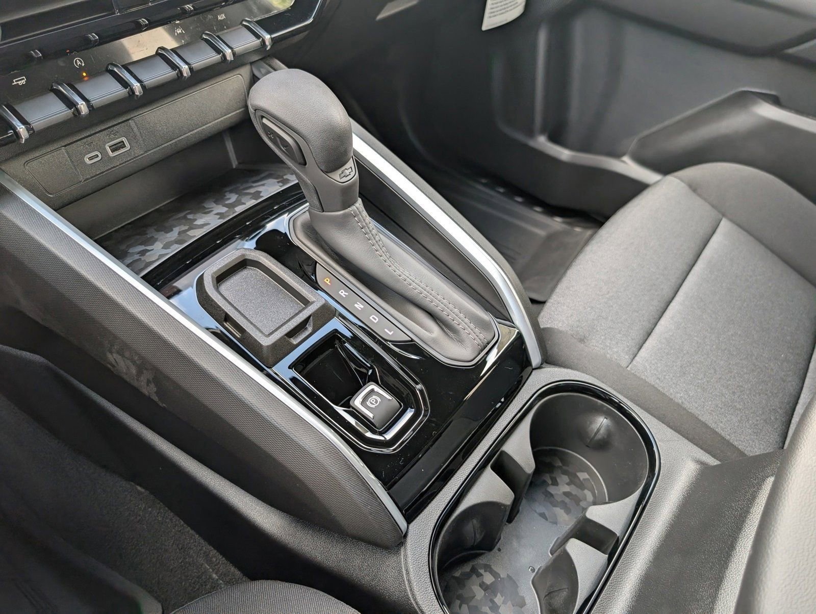 2026 Chevrolet Colorado Work Truck - Photo 21