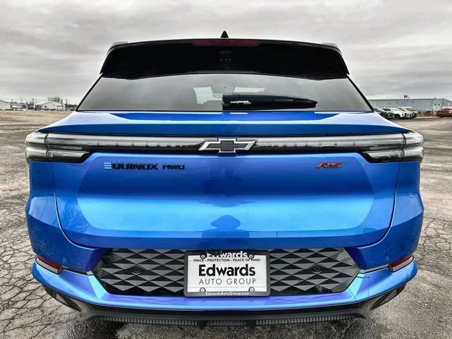2025 Chevrolet Equinox EV RS - Photo 31
