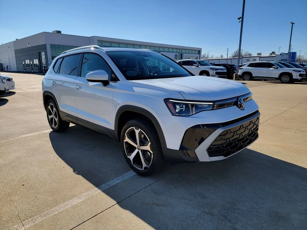 2026 Volkswagen Taos SEL - Photo 11