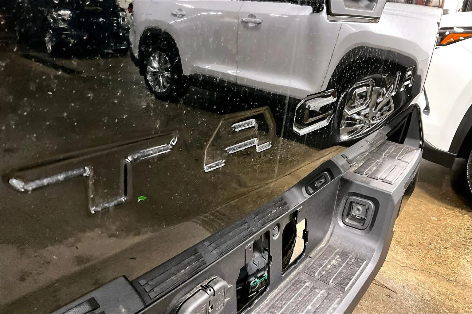 2026 Toyota Tacoma SR5 - Photo 15