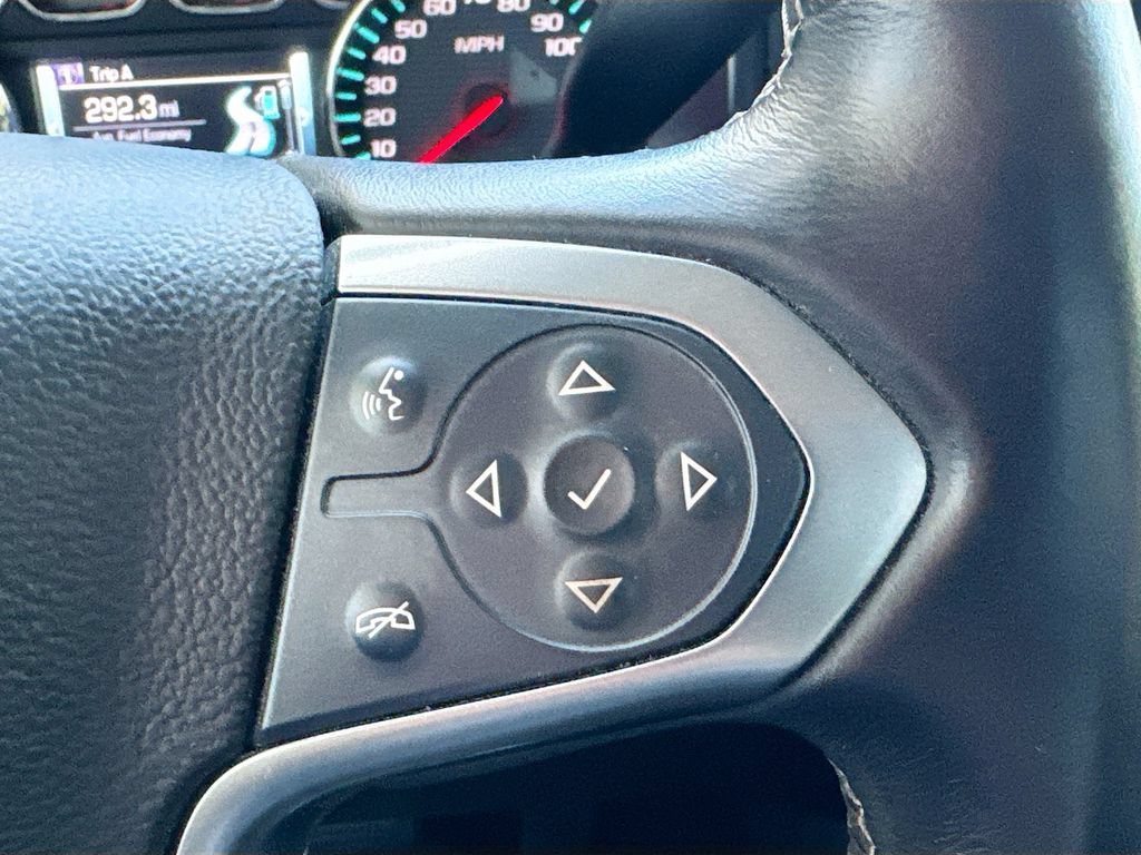 Used 2015 BLACK Chevrolet LT image 13