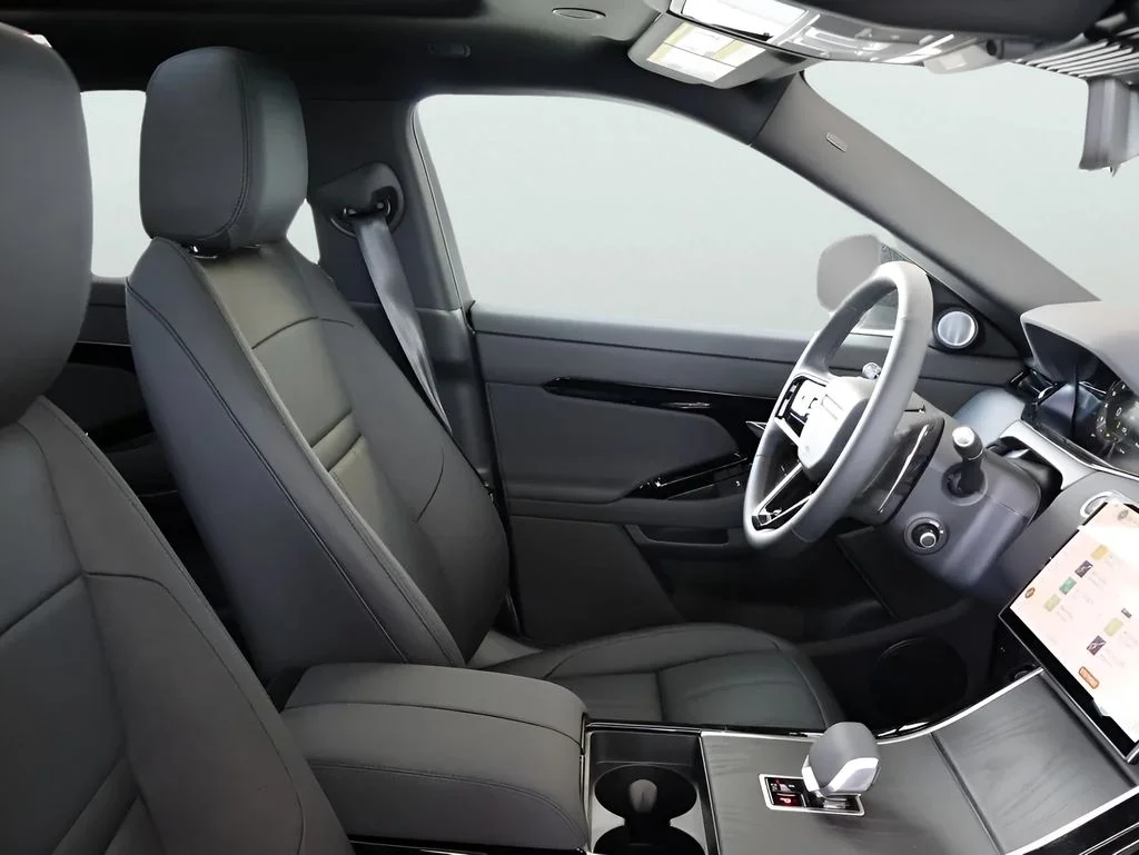 2026 Land Rover Range Rover Evoque Dynamic SE - Photo 30