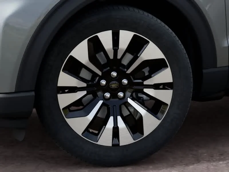 New 2027 AVALANCHE GRAY Ford 4DR 4WD PLTNM image 19