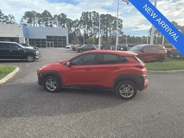 Certified Used 2019 Orange Hyundai SE image 8