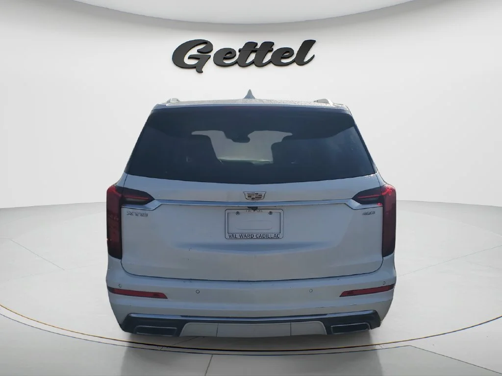 Used 2023 CRYSTAL WHITE TRICOAT Cadillac FWD Premium Luxury image 4