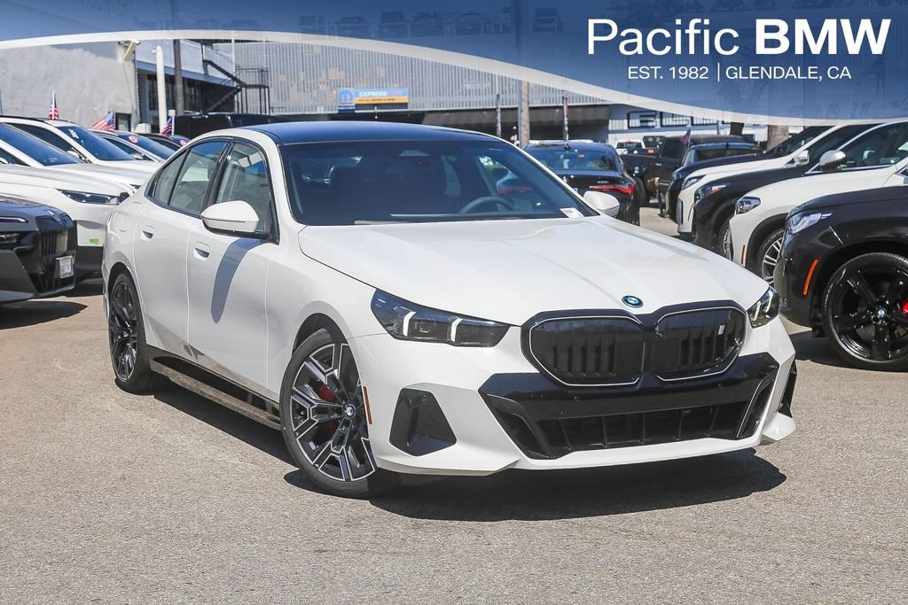 2027 BMW i5 eDrive40 Sedan's photo