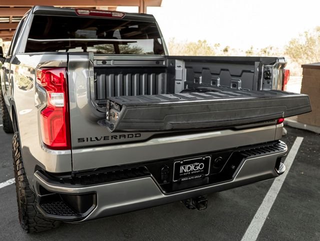Used 2021 Satin Steel Metallic Chevrolet Custom image 30