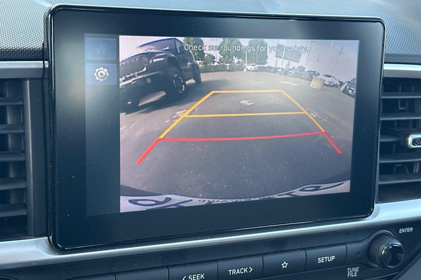 Certified Used 2025 Lunar White Hyundai SEL image 18