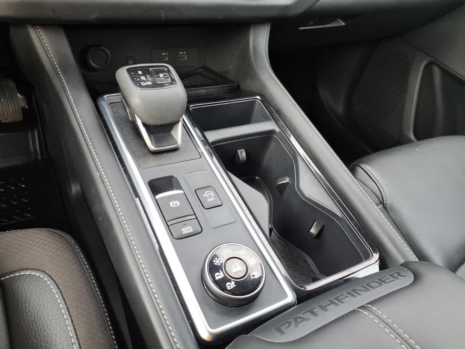 Certified Used 2024 Scarlet Ember Tintcoat Nissan SL image 23