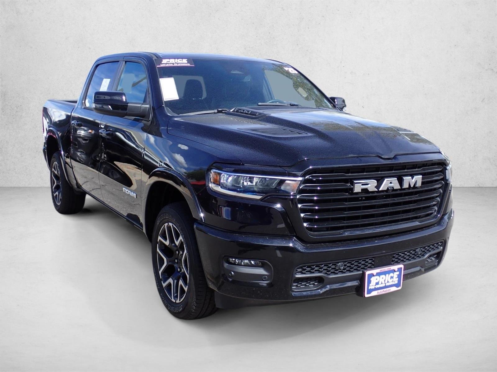 Used 2025 Diamond Black Crystal Pearlcoat Ram Laramie image 6
