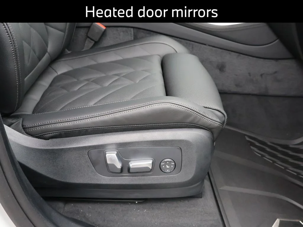 New 2026 Mineral White Metallic BMW xDrive40i image 11