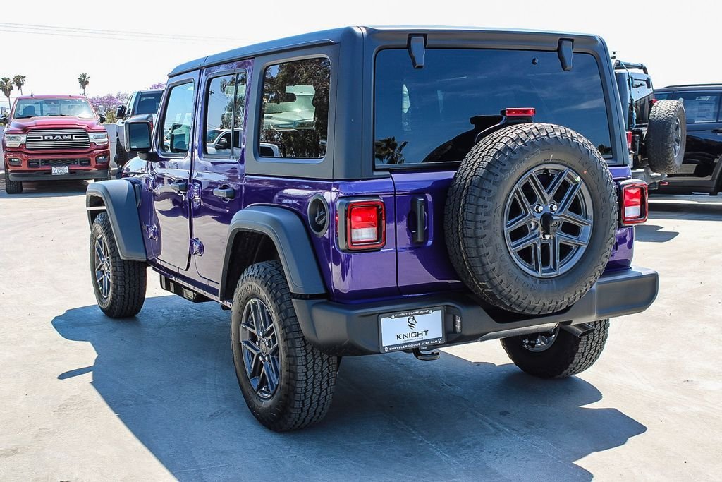 New 2026 Reign Jeep Sport S image 7