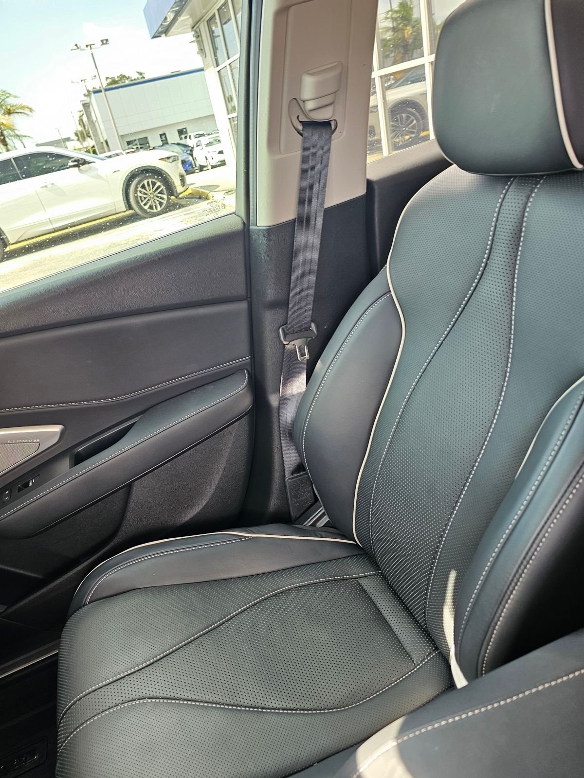Used 2024 White Acura Advance Package image 6