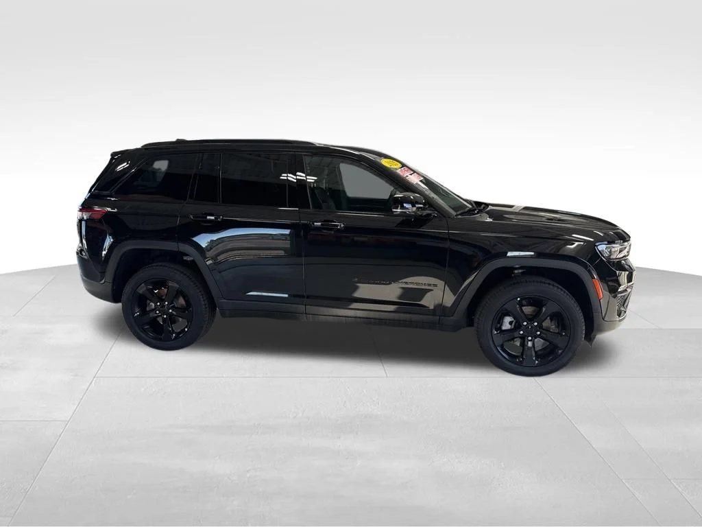 Used 2025 Black Jeep Limited image 7