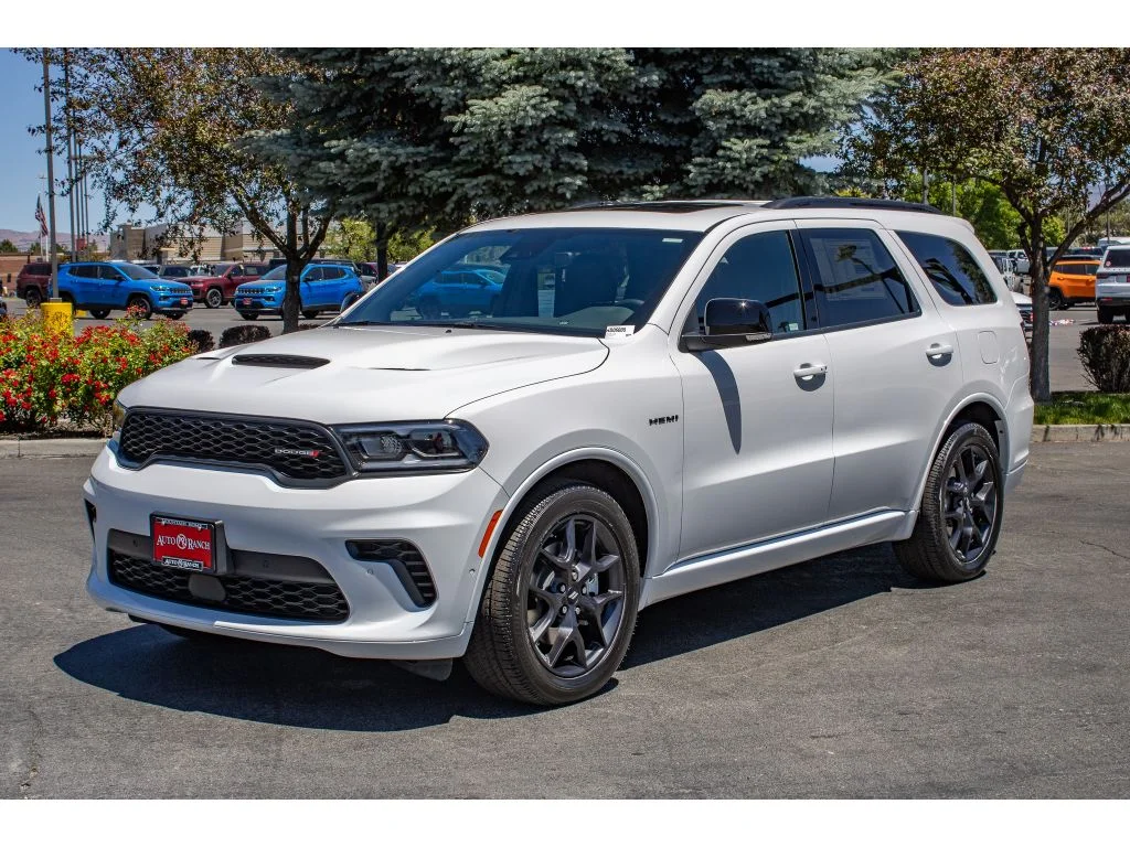 New 2026 White Knuckle Clearcoat Dodge GT Plus HEMI V8 image 4