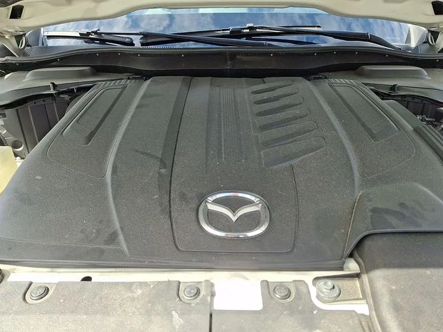 Used 2024 White Mazda 3.3 Turbo Preferred image 29