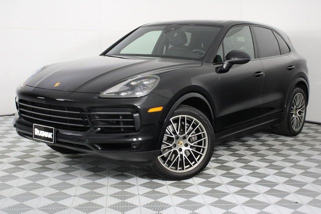 2022 Porsche Cayenne Platinum Edition