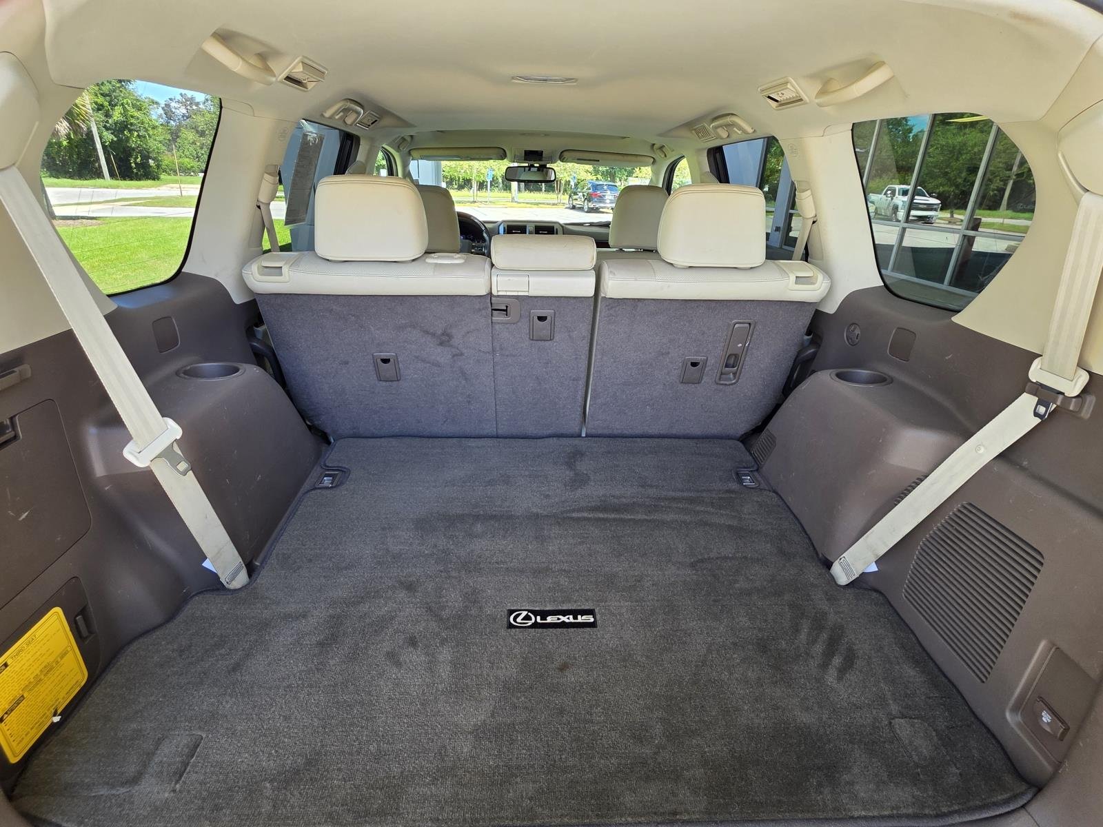 Used 2017 Silver Lexus 460 image 13