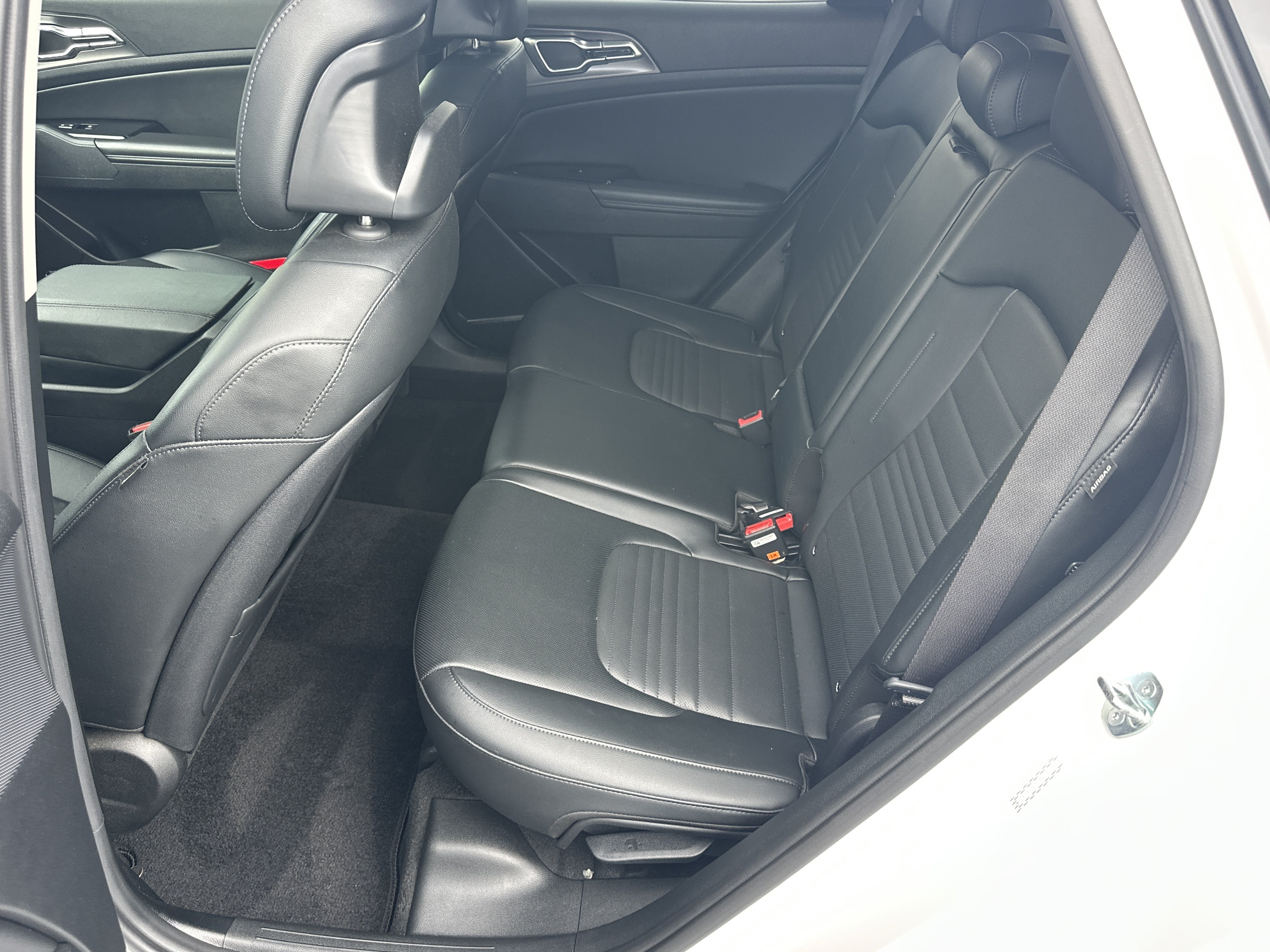 Used 2024 Glacial White Pearl Kia SX-Prestige image 20