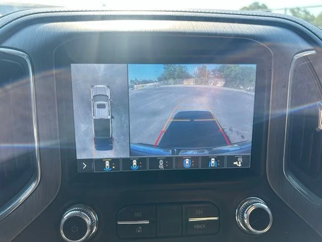 Used 2019 White GMC Denali image 12