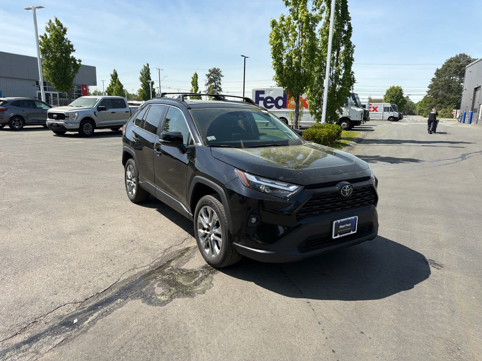 Used 2024 Midnight Black Metallic Toyota XLE Premium image 3
