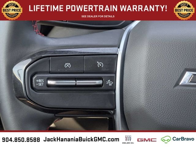 Used 2024 Black Chevrolet Z71 image 27