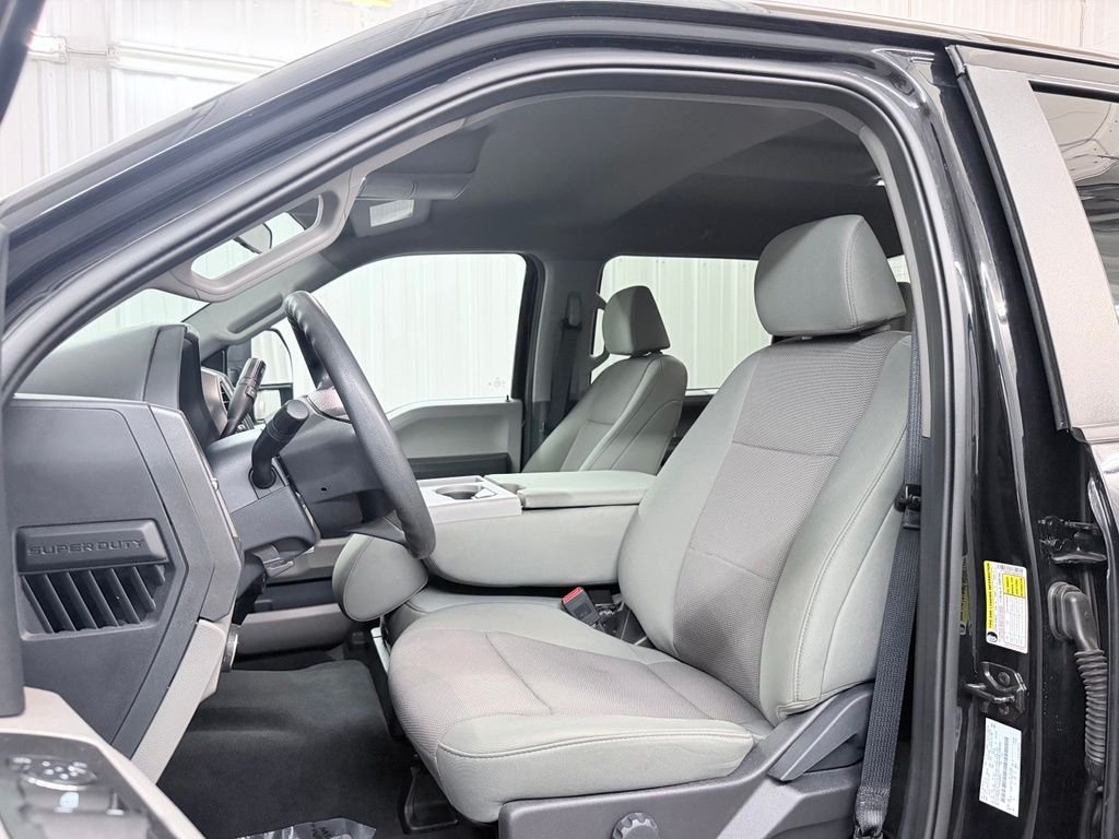 Used 2022 Black Ford XL image 14