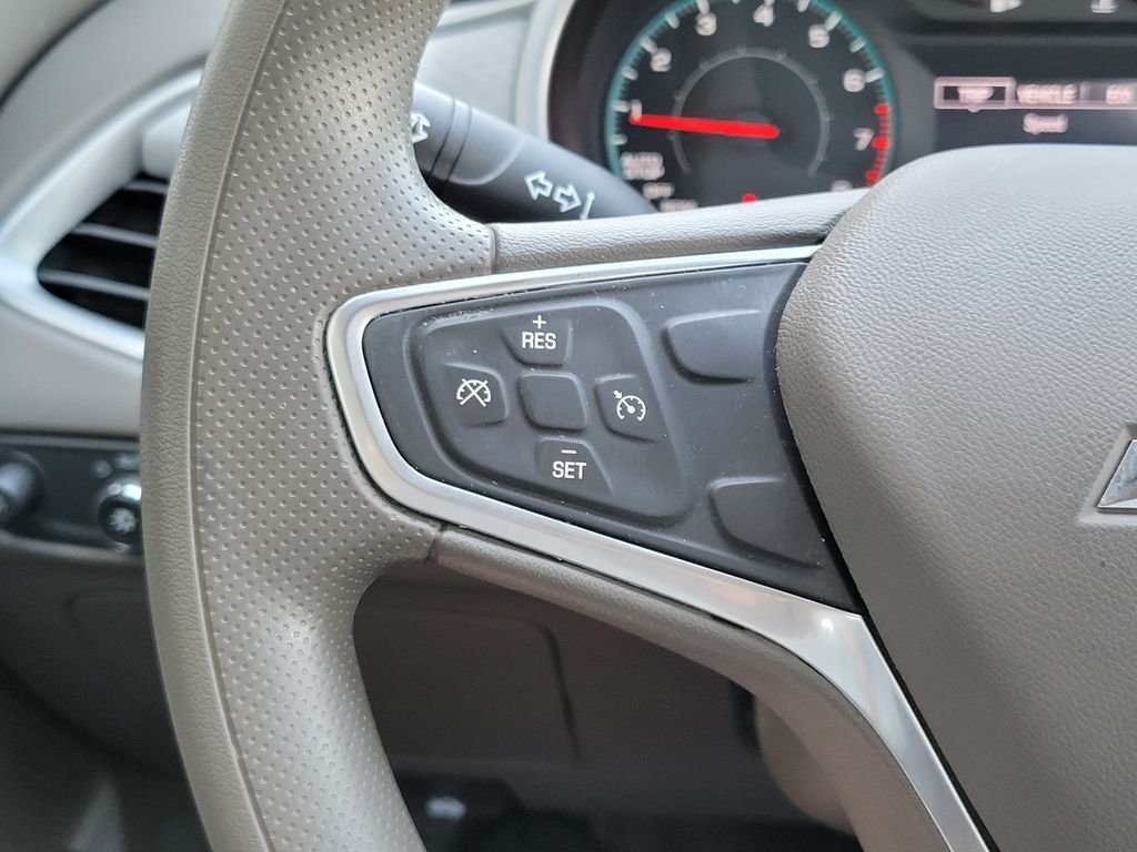 Used 2022 Gray Chevrolet LT image 25