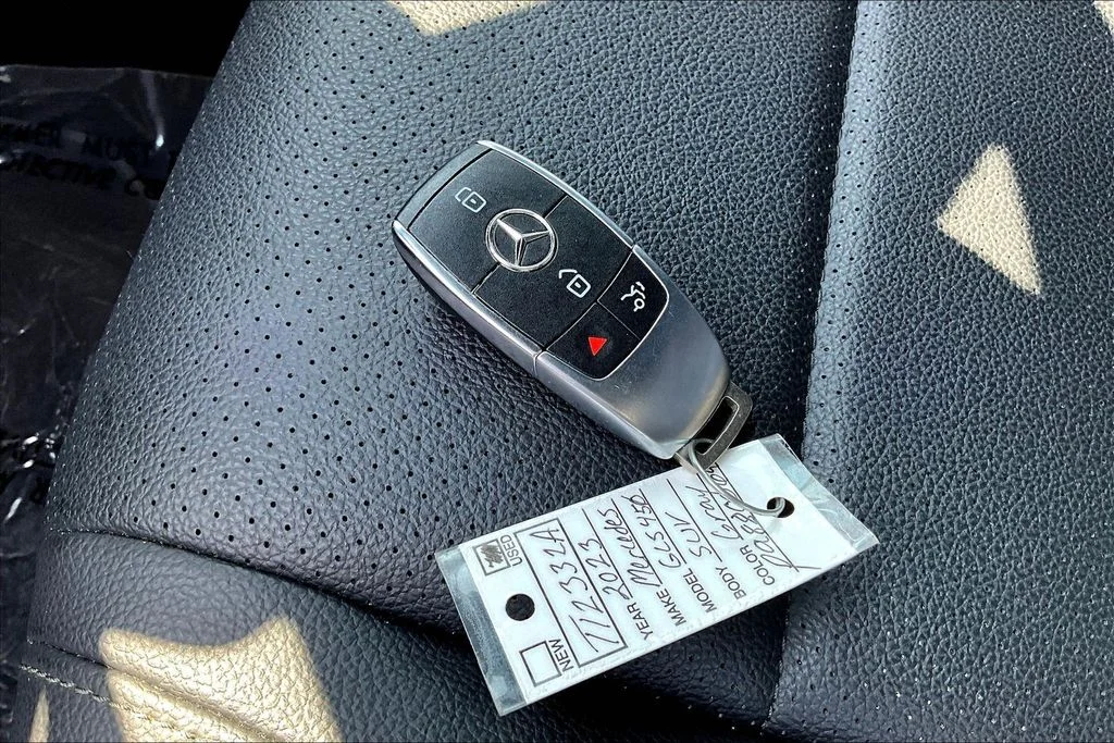 Used 2023 Mojave Silver Metallic Mercedes-Benz GLS 450 image 39