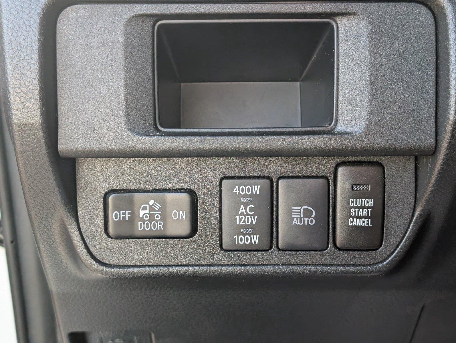 Used 2019 Super White Toyota TRD Off-Road image 30