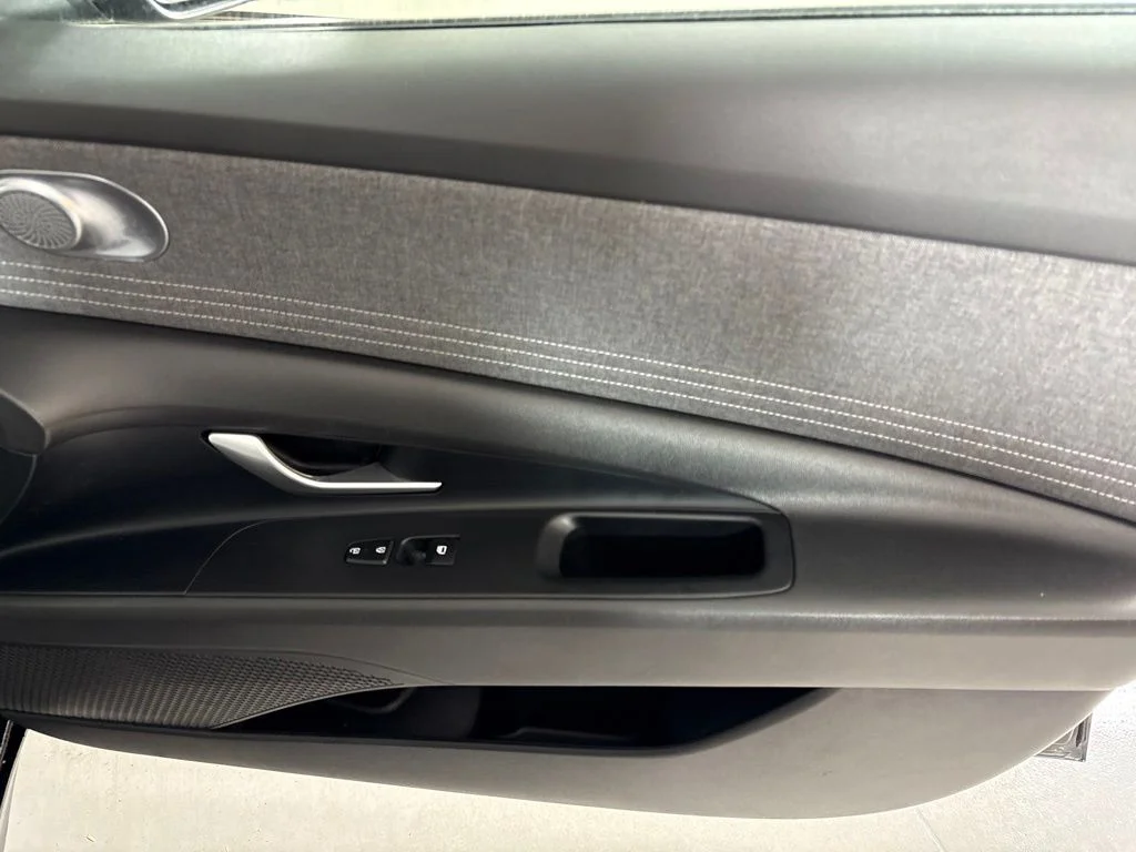 Used 2024 Black Hyundai Limited image 13