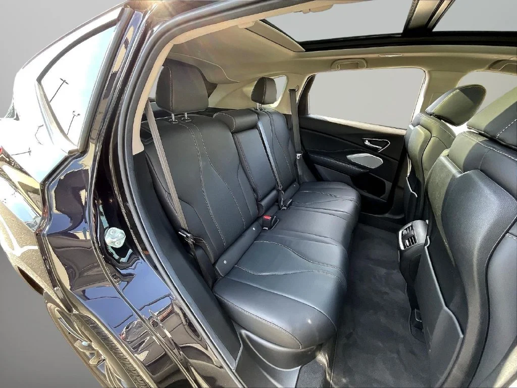 Used 2023 Majestic Black Pearl Acura Technology Package image 24