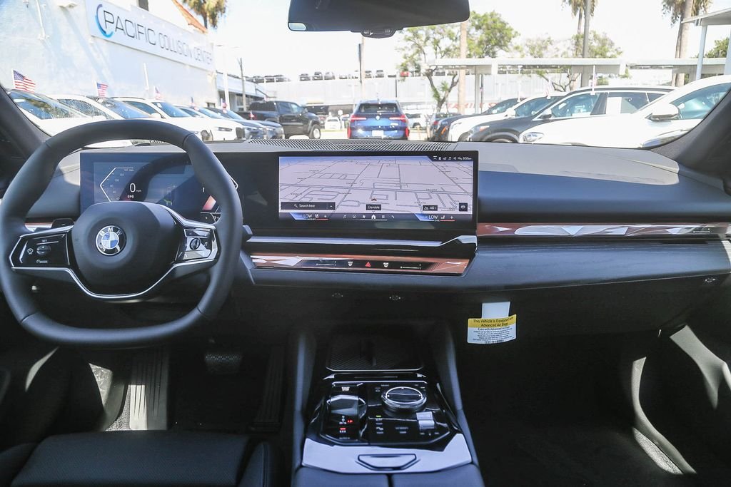 New 2026 Black Sapphire Metallic BMW 530i image 9