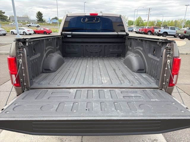 Used 2020  Ford Lariat image 35