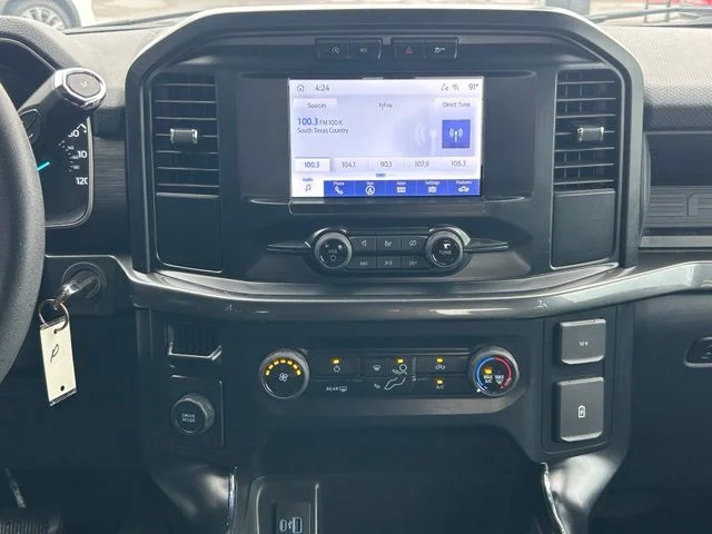 Used 2023 White Ford XL image 15