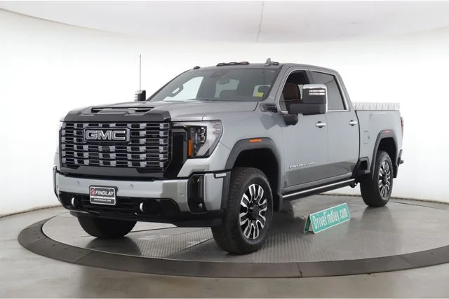 Used 2026 Silver GMC Denali Ultimate image 10