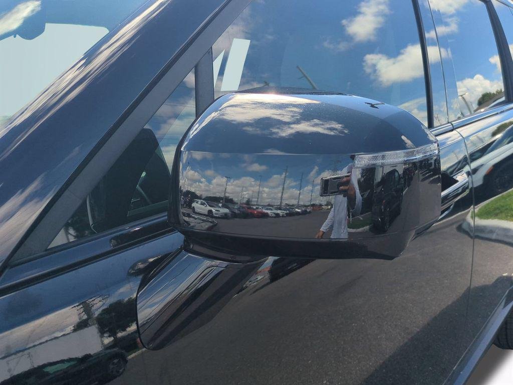 New 2027 Black Hyundai Calligraphy image 12
