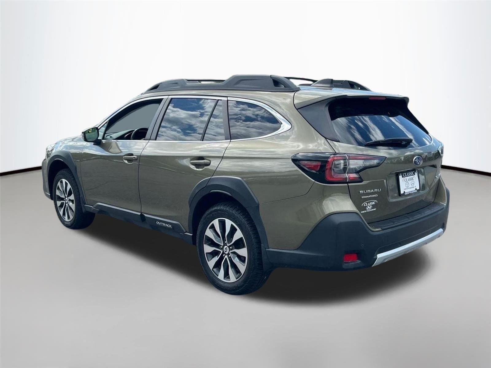 Used 2023 Autumn Green Metallic Subaru Limited image 8
