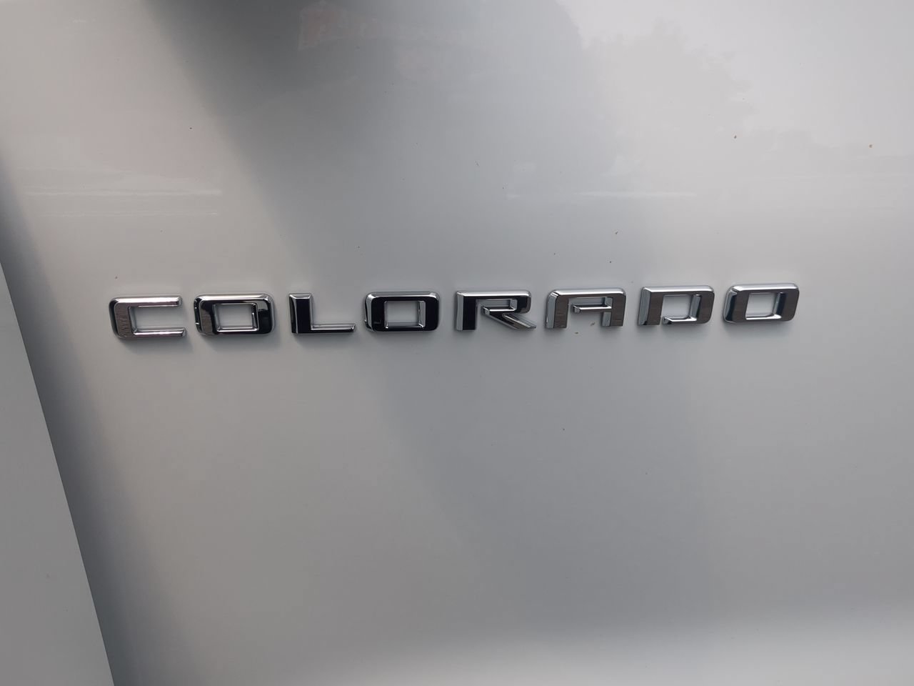 New 2026 Summit White Chevrolet Work Truck image 31